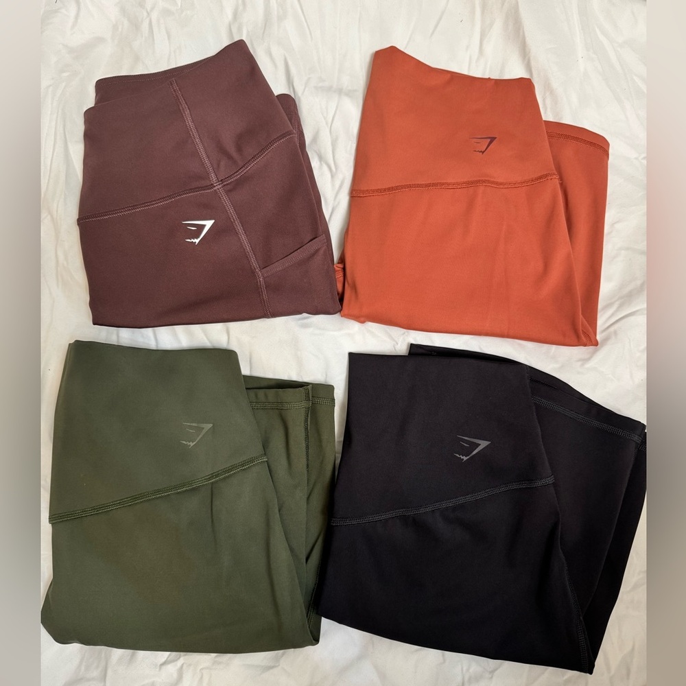 Gymshark lot shorts (S/M)